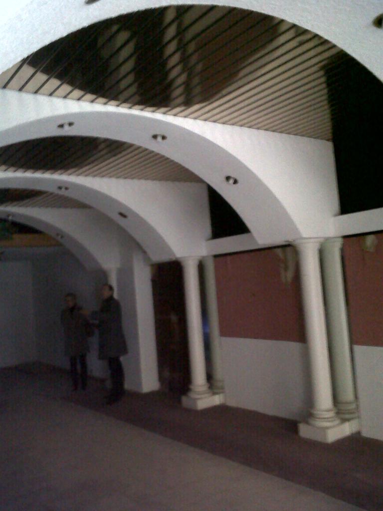 IMG00026-20101204-1117